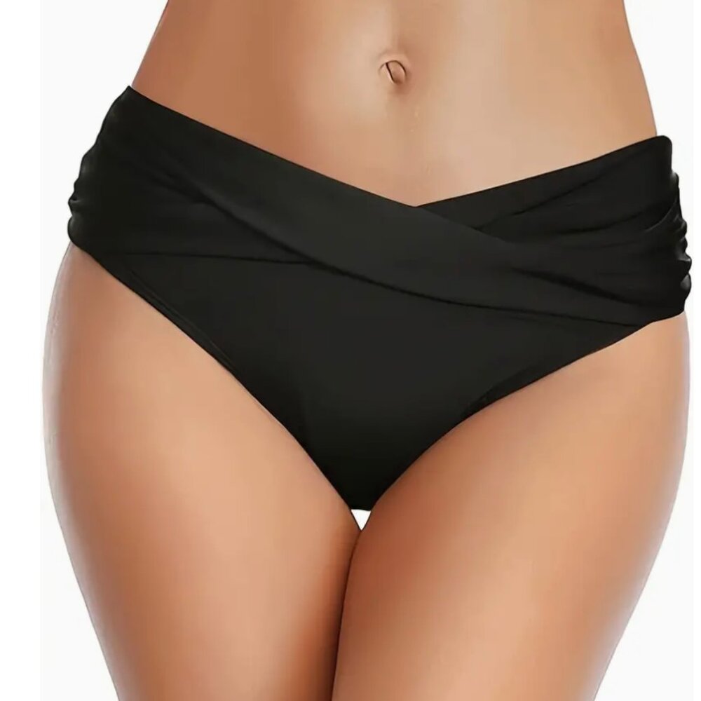 NWT High Cut Bikini Bottom Black Size small  Cross front bottom only